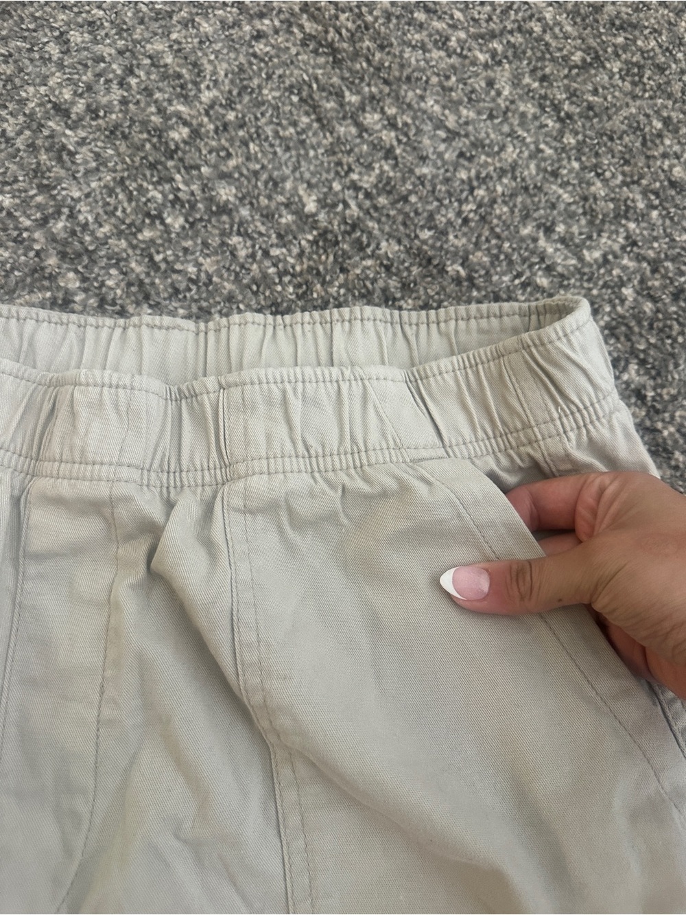 Old Navy High Rise Pulla Utility Pants - Picture 6 of 9